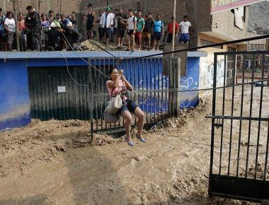 Περού: Τουλάχιστον 133 άνθρωποι έχουν χάσει τη ζωή τους από φονικές πλημμύρες